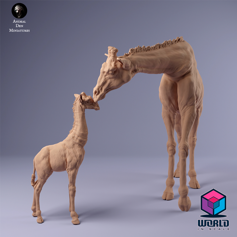 Giraffe female and calf -Animal Den Miniatures